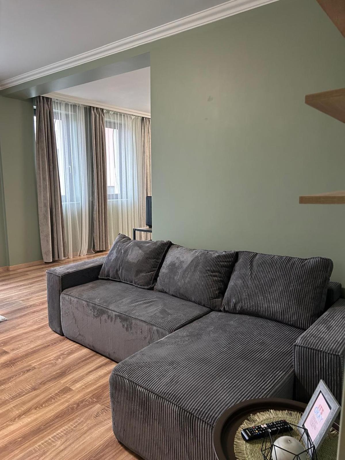 Becca'S Downtown Apartment With Private Parking Gran Varadino Esterno foto